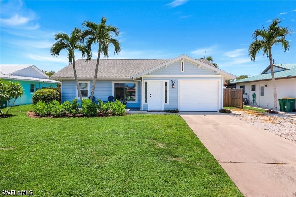 52 1st St, Bonita Springs