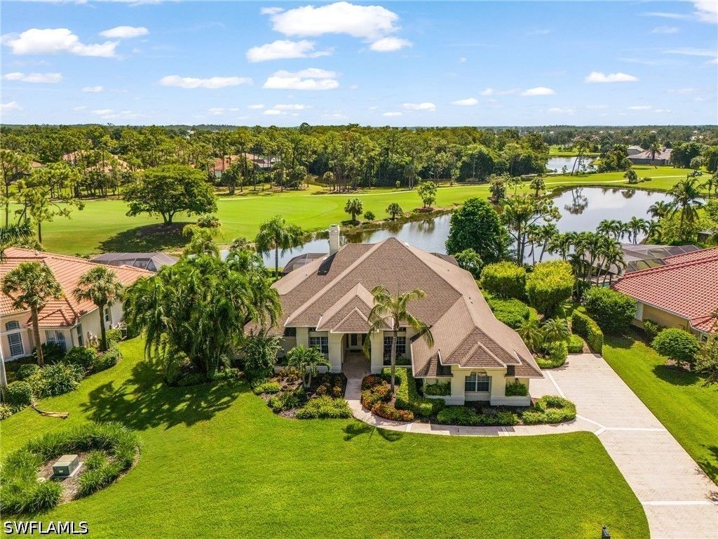 20253 Wildcat Run Dr, Estero