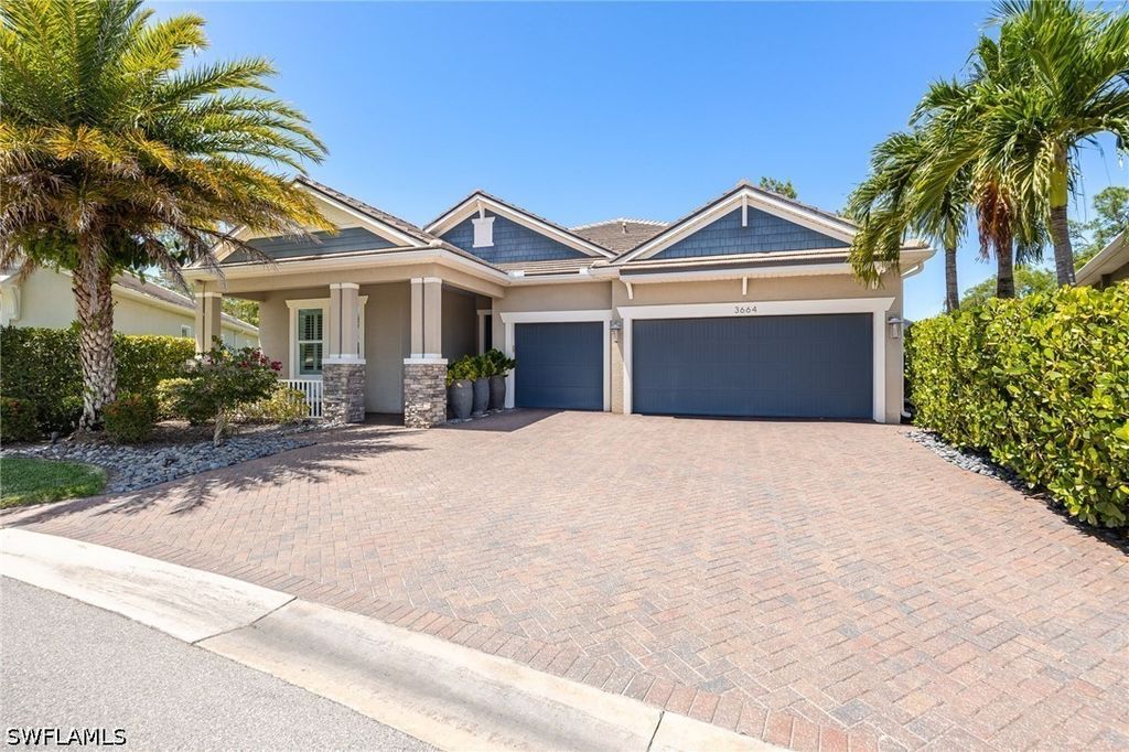 3664 Pilot Cir, Naples