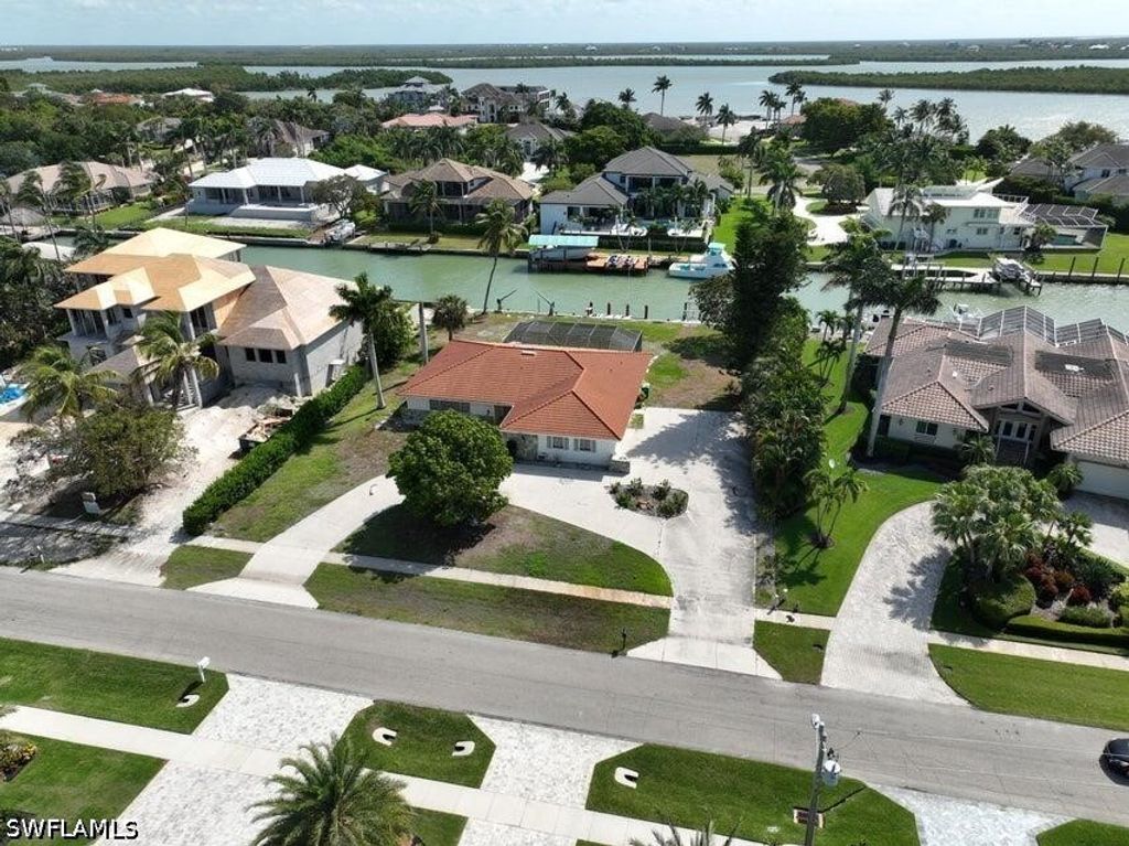 961 Scott Dr, Marco Island
