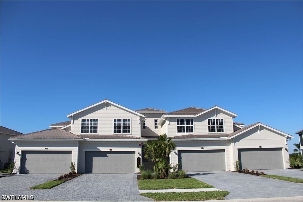 5746 Oakmont Ct 8321, Ave Maria