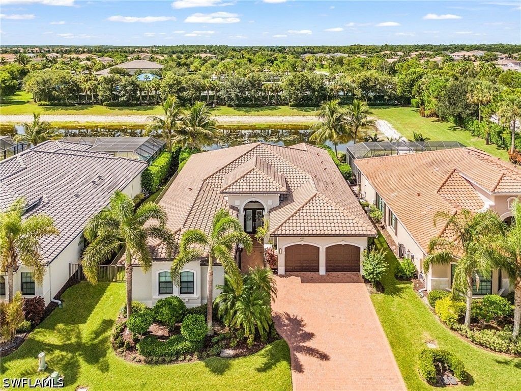 4308 Caldera Cir, Naples