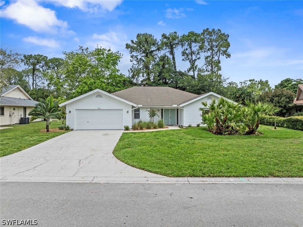 2251 Queens Way, NAPLES