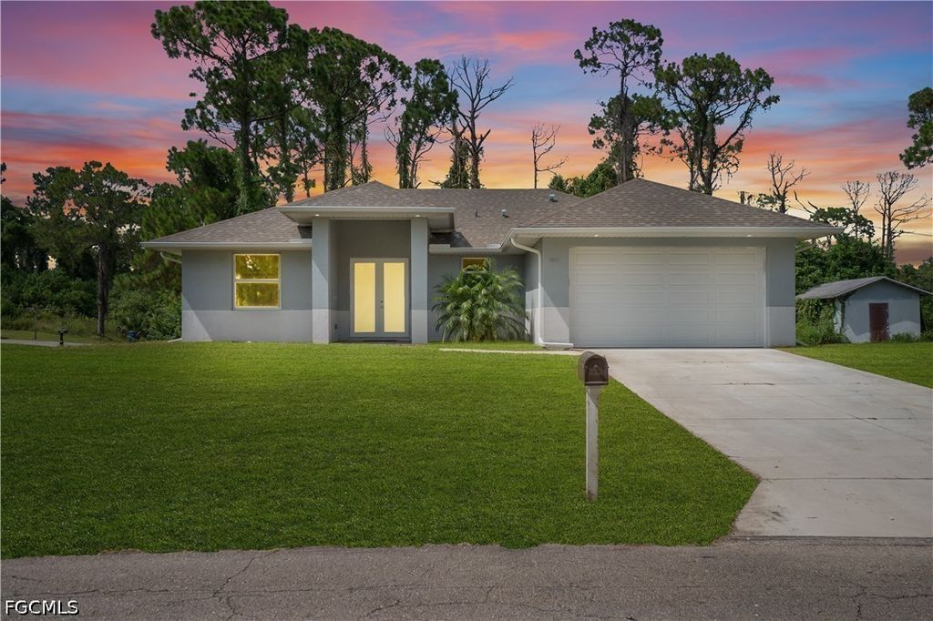 1901 E 7th St, Lehigh Acres