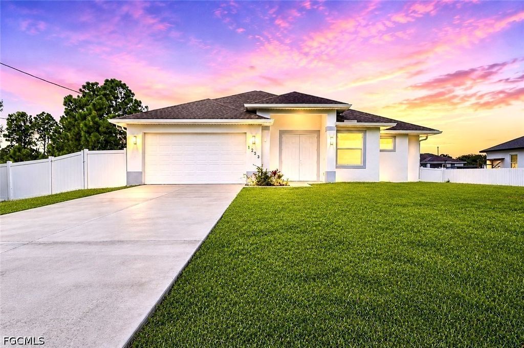 1203 Sunniland Blvd, Lehigh Acres