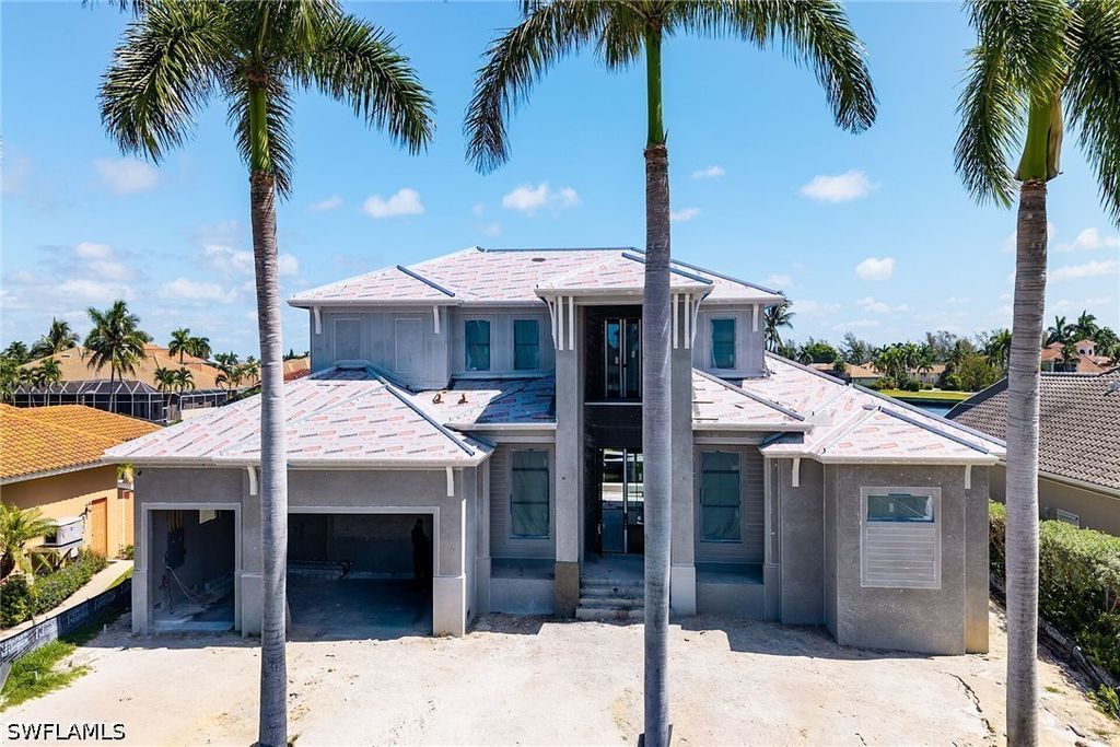 459 Spinnaker Dr, Marco Island