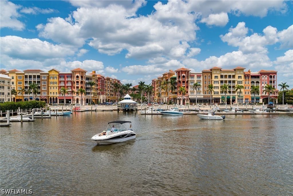 451 Bayfront Pl 5405, Naples