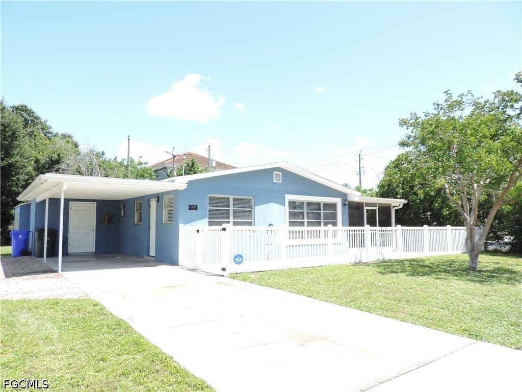 4481 Lagg Ave, Fort Myers