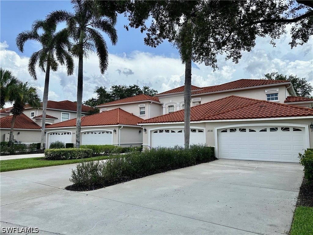 3310 Grand Cypress Dr 101, Naples