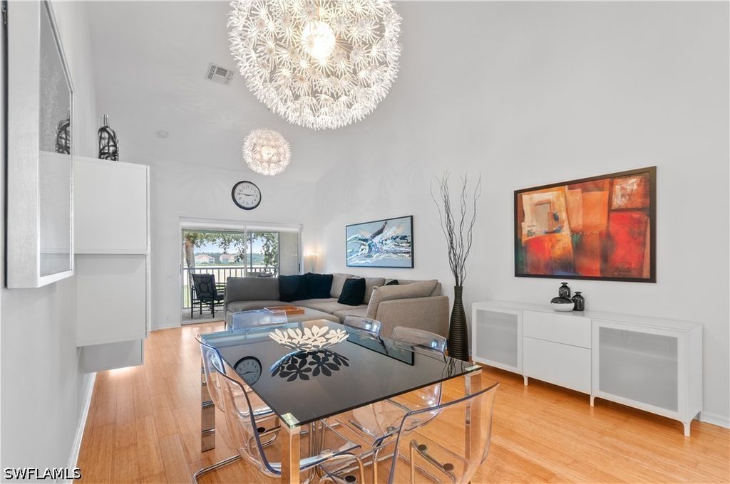 28072 Cavendish Ct 2211, Bonita Springs