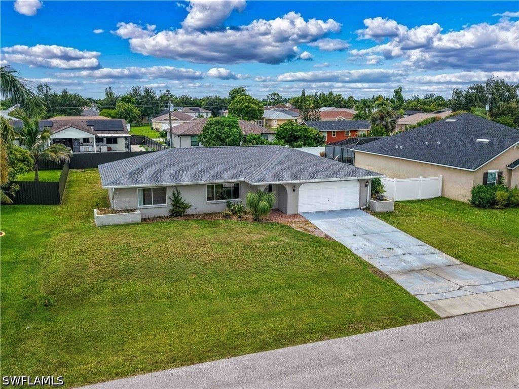 1720 Sw 1st Ave, Cape Coral