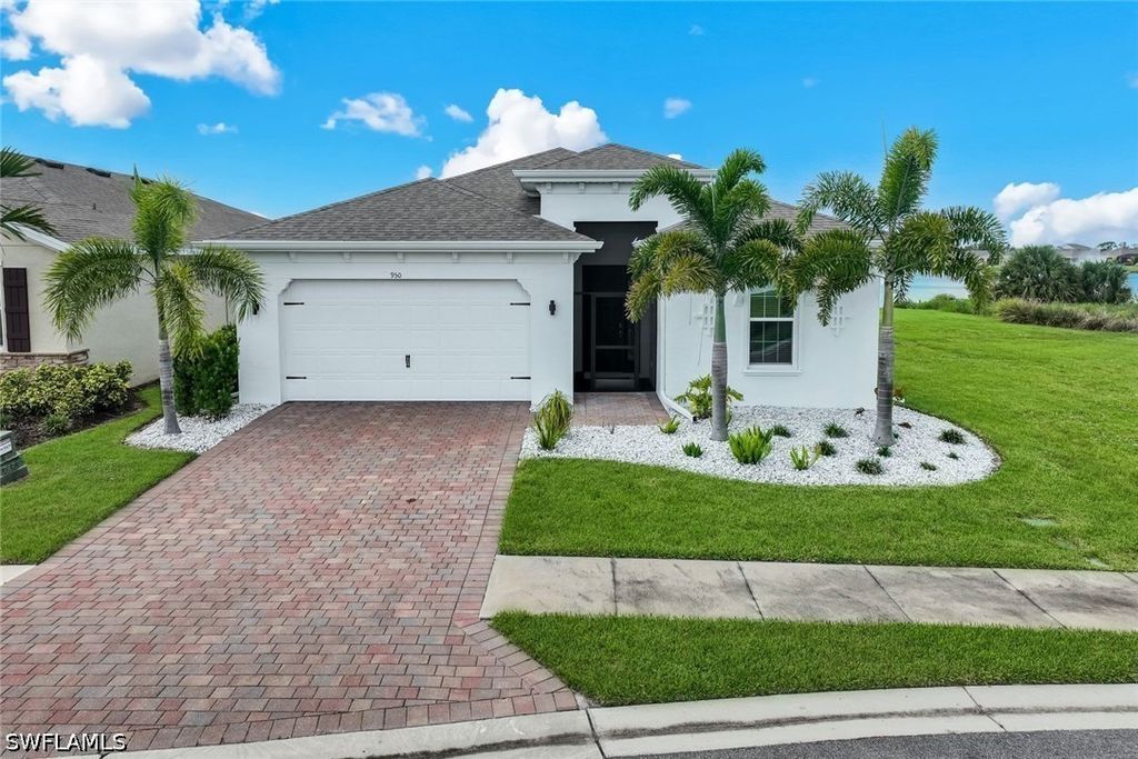 950 Stonewater Lake Ter, CAPE CORAL