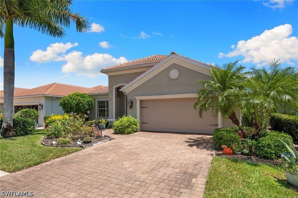 14686 Sonoma Blvd, Naples