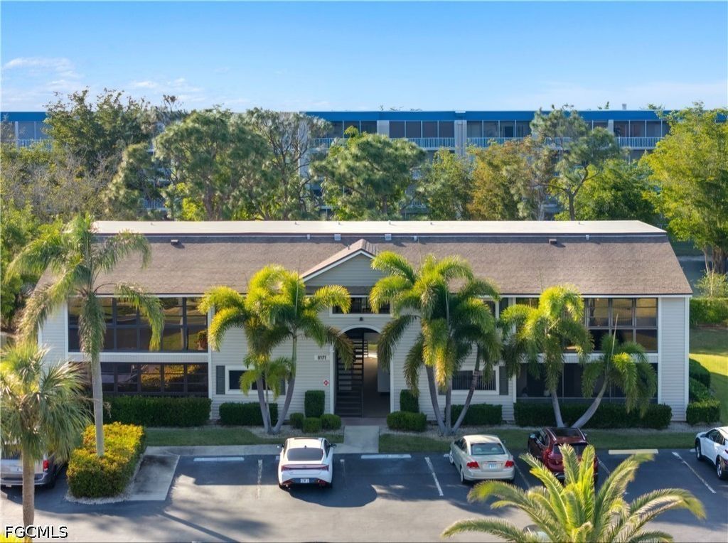8171 S Woods Cir 8, FORT MYERS
