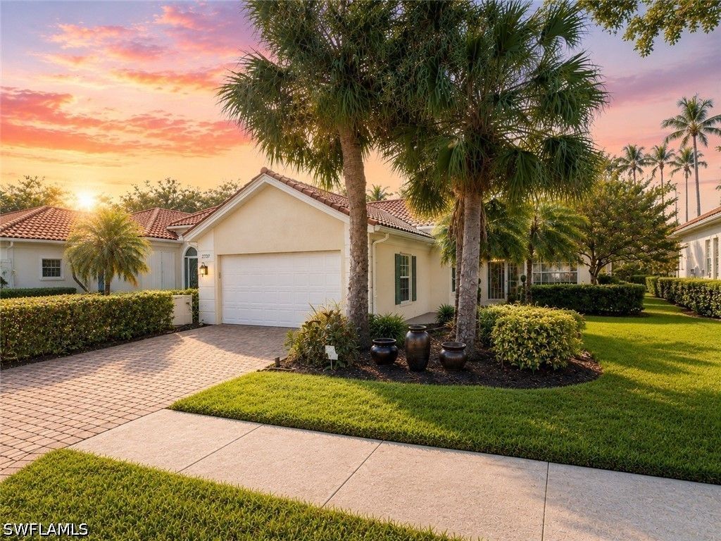 2737 Island Pond Ln, Naples
