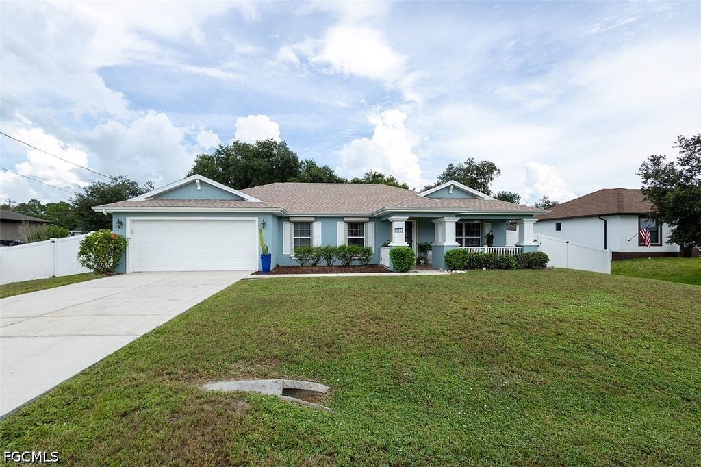715 Zendor Ave, FORT MYERS