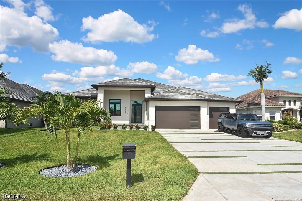 4612 Sw 22nd Pl, CAPE CORAL