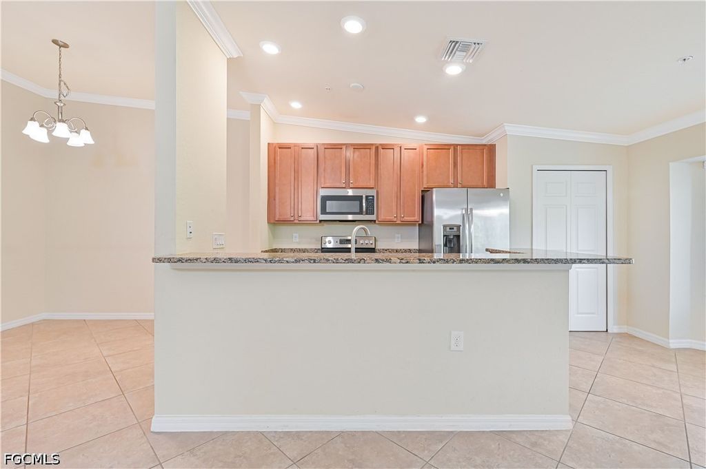 13671 Julias Way 1224, FORT MYERS