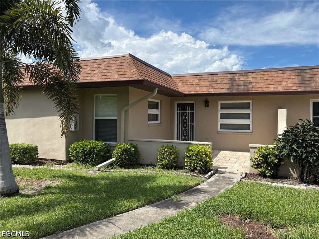 1500 Popham Dr A11, Fort Myers