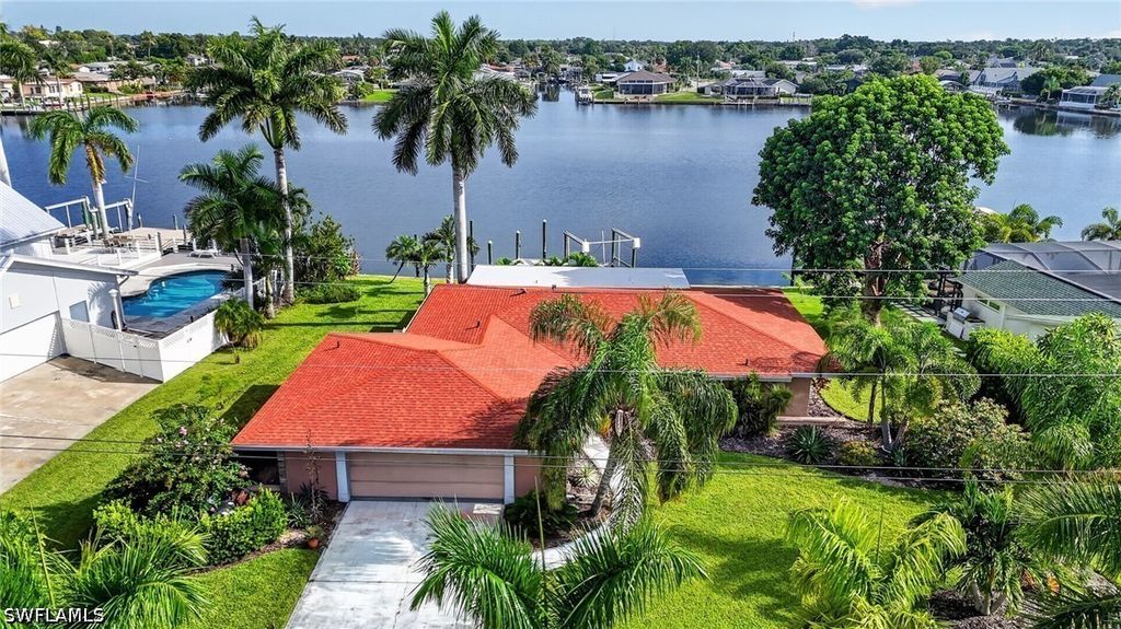 1802 Lakeview Blvd, North Fort Myers