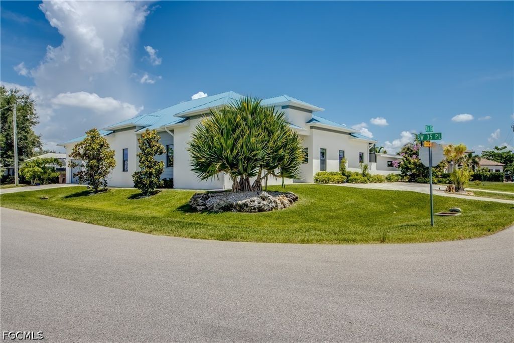 3517 Sw 6th Ter, Cape Coral