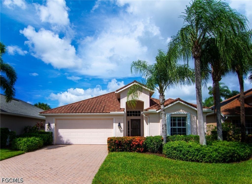 9124 Shadow Glen Way, Fort Myers