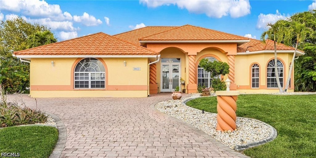 3611 Nw 14th St, CAPE CORAL