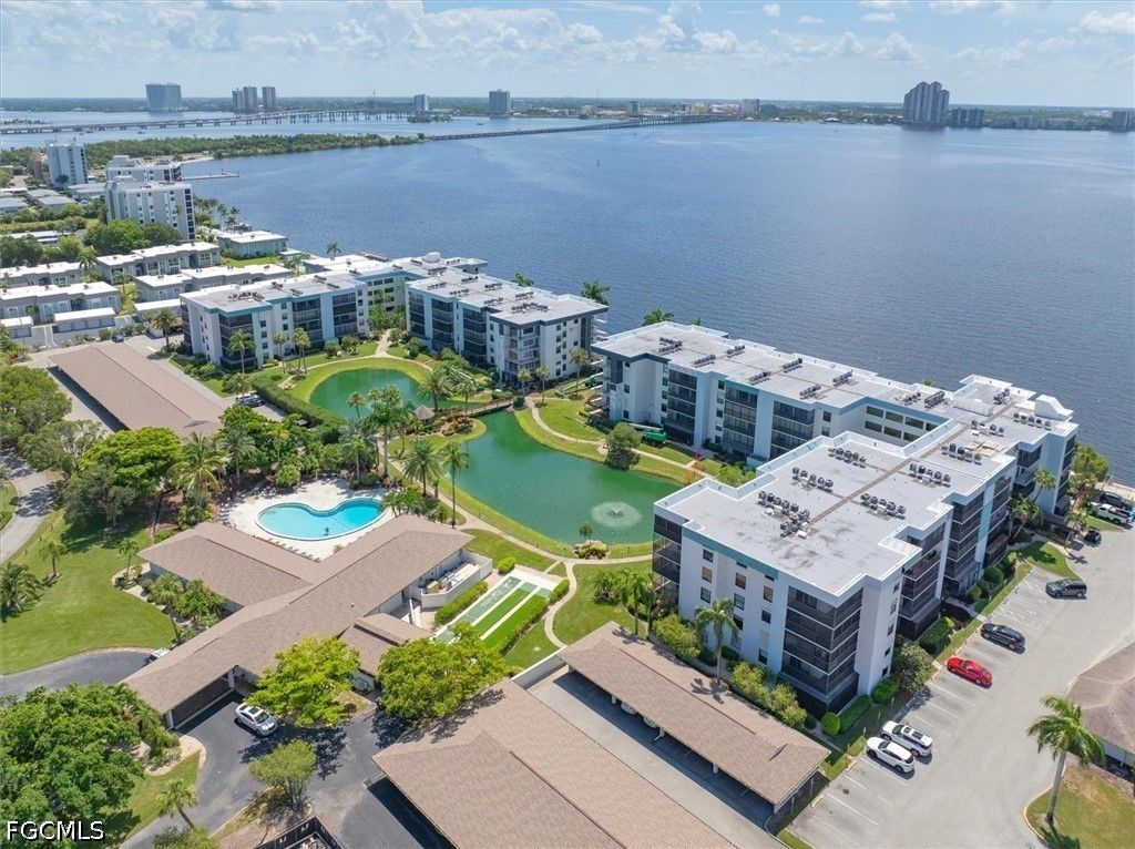 3490 N Key Dr 212, North Fort Myers
