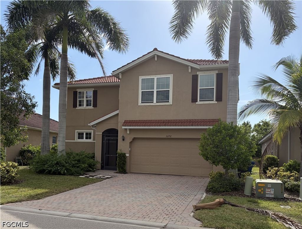3272 Royal Gardens Ave, FORT MYERS
