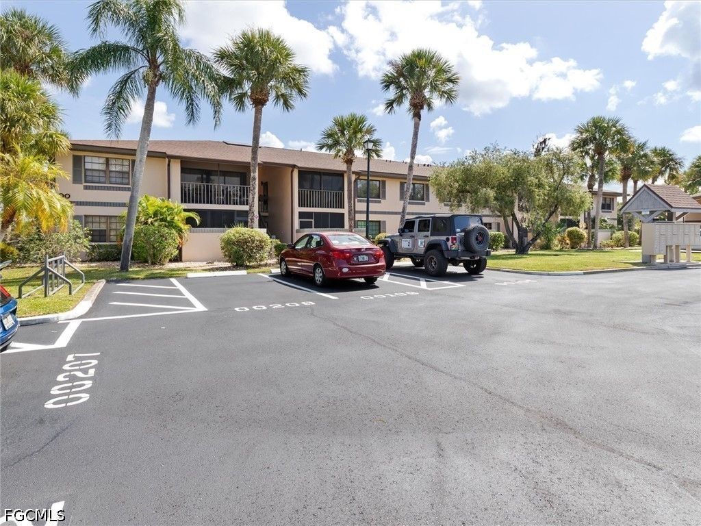 19505 Quesada Ave Oo-0107, Port Charlotte
