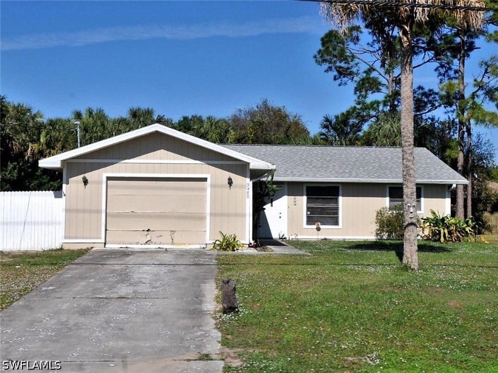 3480 W Price Blvd, North Port