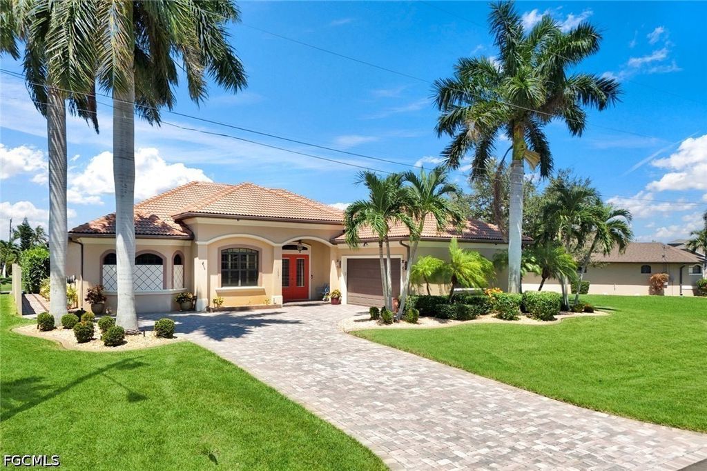 1621 Sw 43rd Ter, Cape Coral