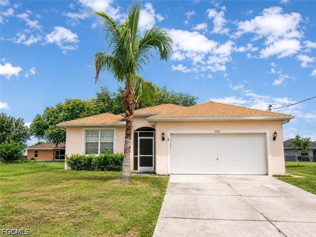 3720 6th St W, Lehigh Acres