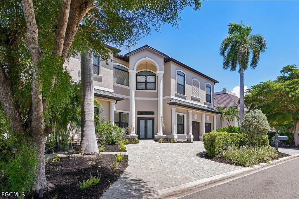 15701 Chatfield Dr, FORT MYERS