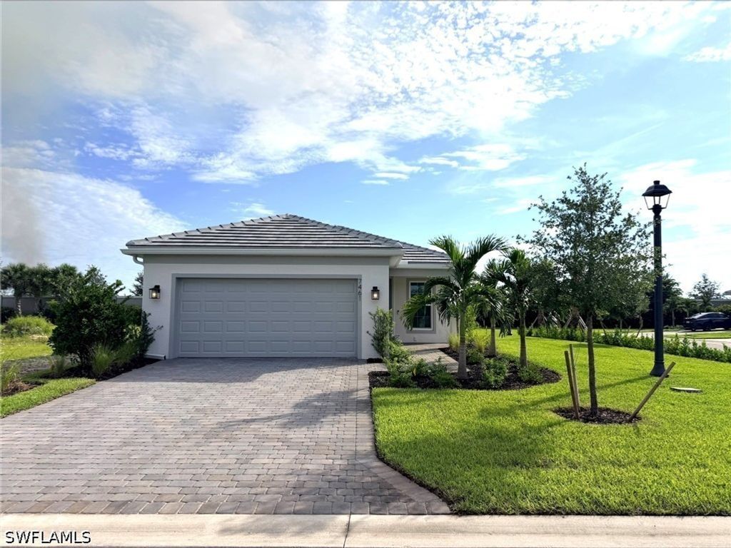 7461 Florida Elm Ct, North Fort Myers