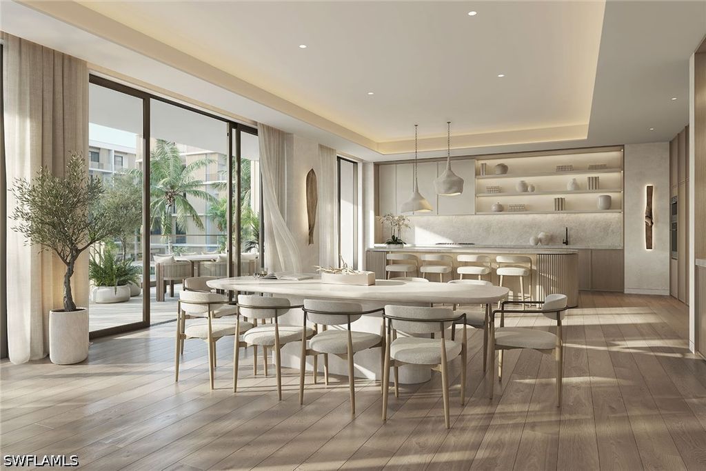 1933 Davis Blvd 411, NAPLES