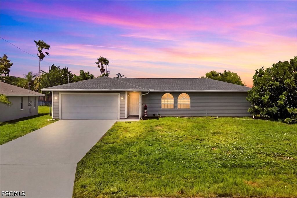 325 Ne 10th St, Cape Coral