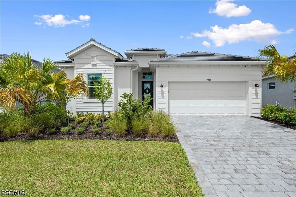 44254 Henderson Way, PUNTA GORDA