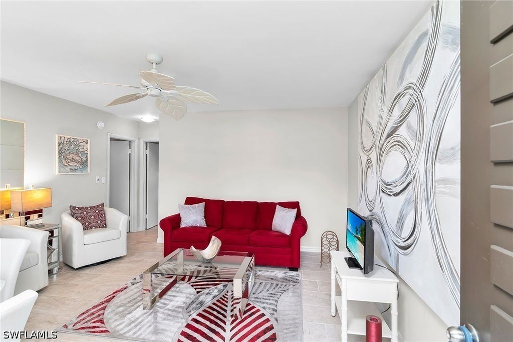 235 Seaview Ct B2, Marco Island