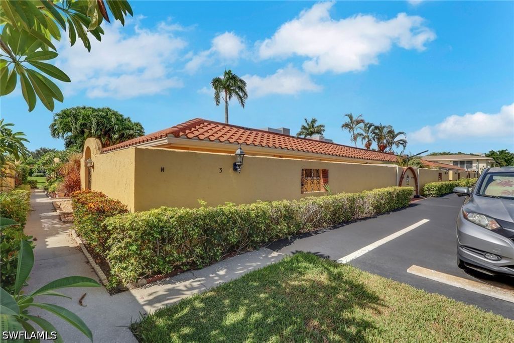 116 Harrison Rd 3, Naples