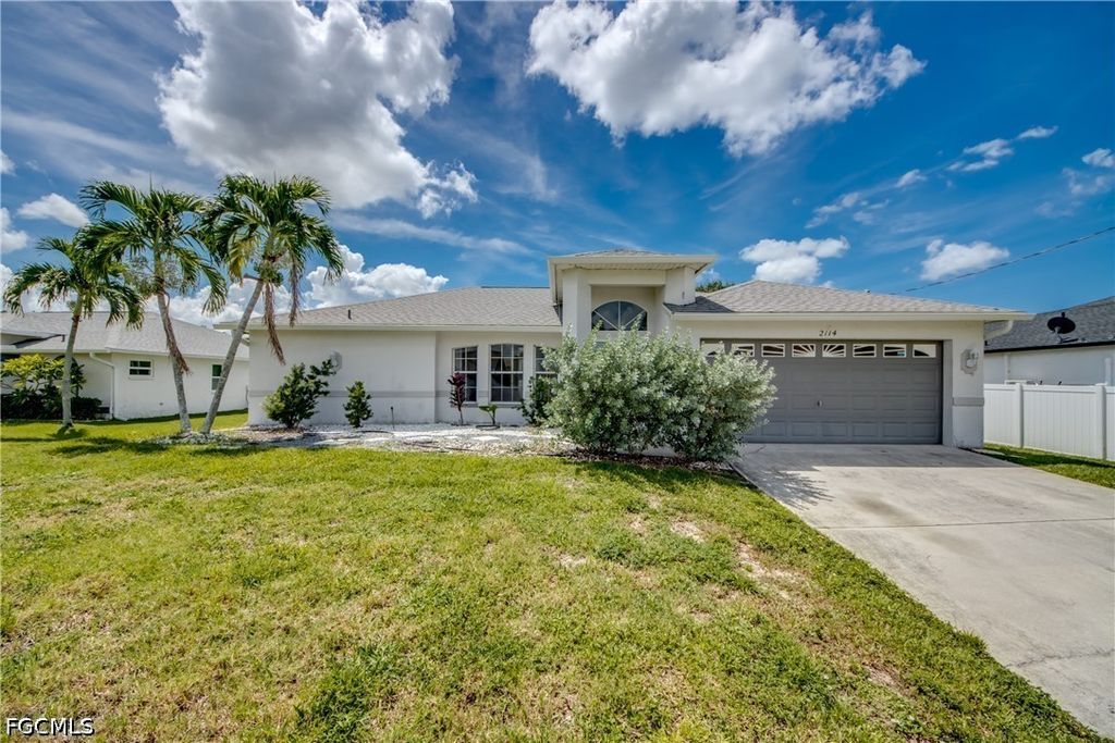 2114 Sw 39th St, Cape Coral