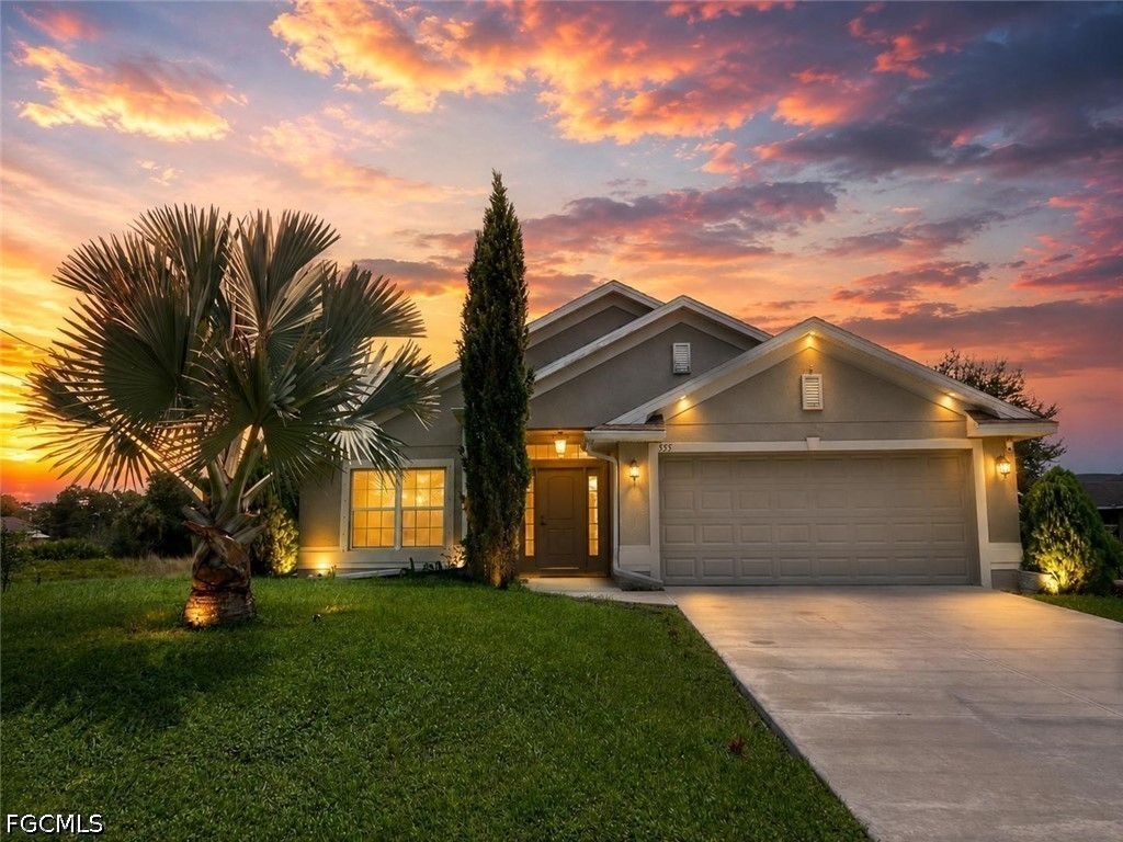 555 Sargent St, Lehigh Acres