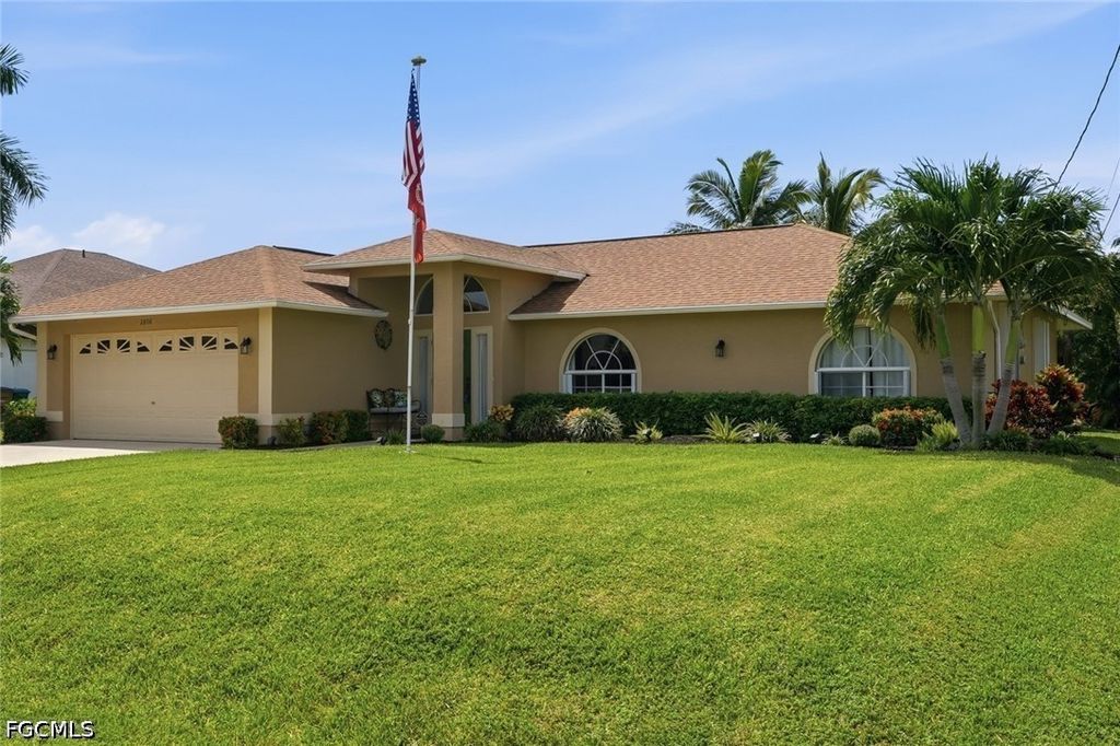 2806 Sw 33rd St, Cape Coral
