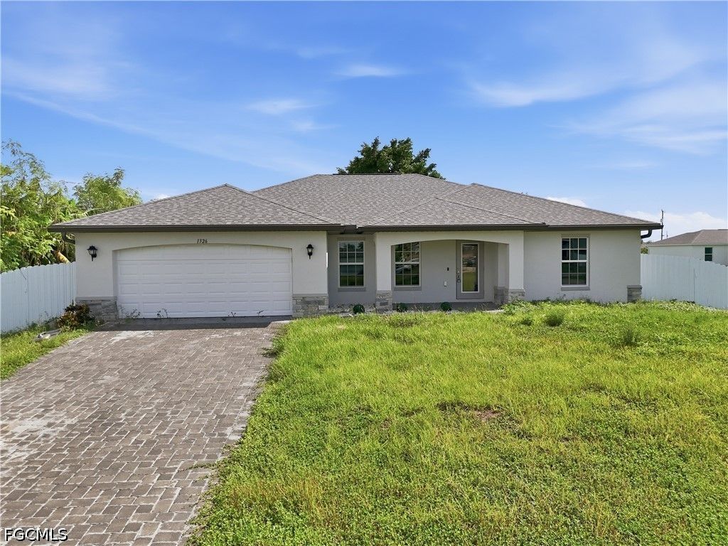 1326 Nw 12th St, Cape Coral