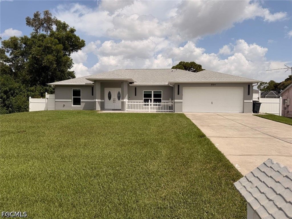 8164 San Carlos Blvd, FORT MYERS