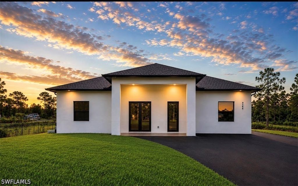 4164 Everglades Blvd N, Naples