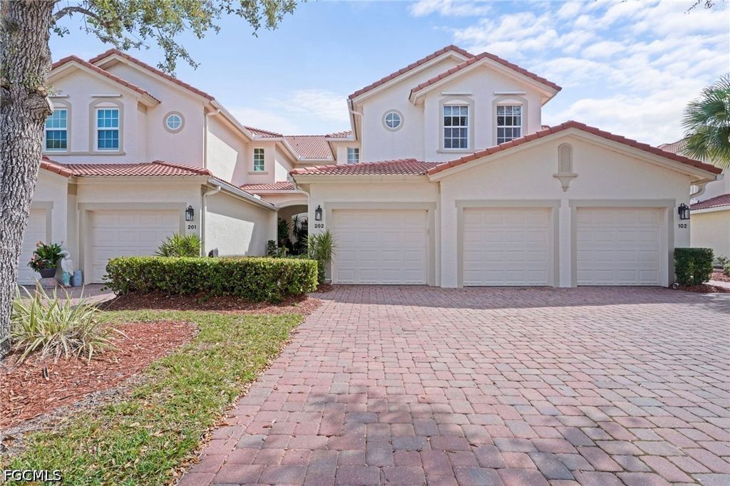 16137 Mount Abbey Way 202, FORT MYERS
