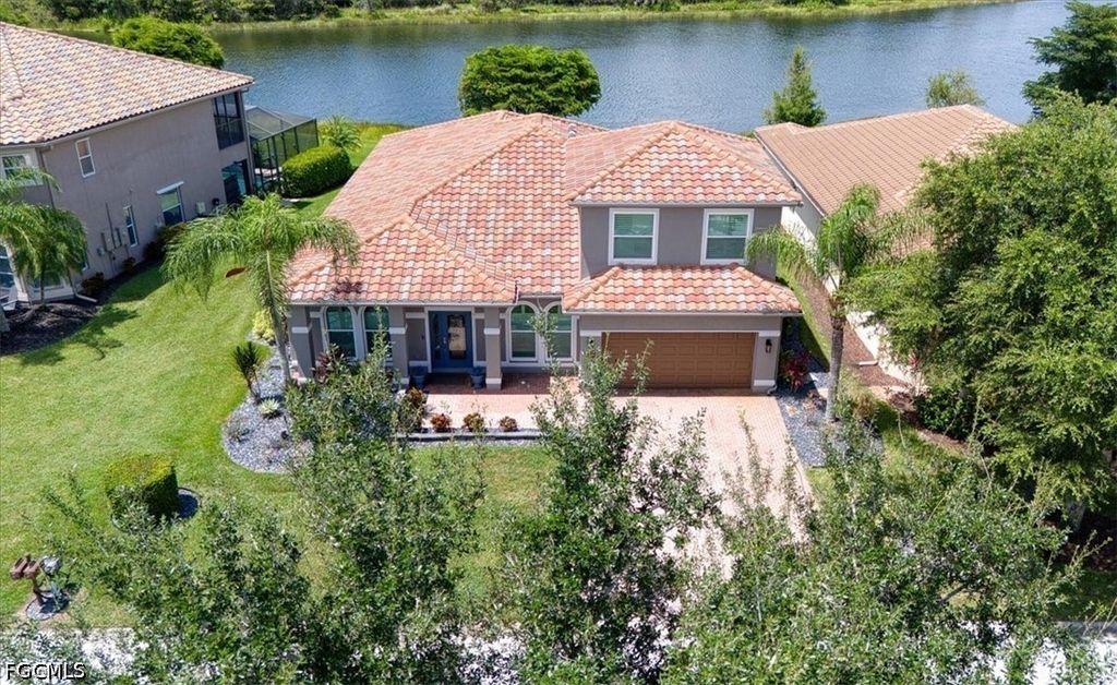 20458 Torre Del Lago St, ESTERO