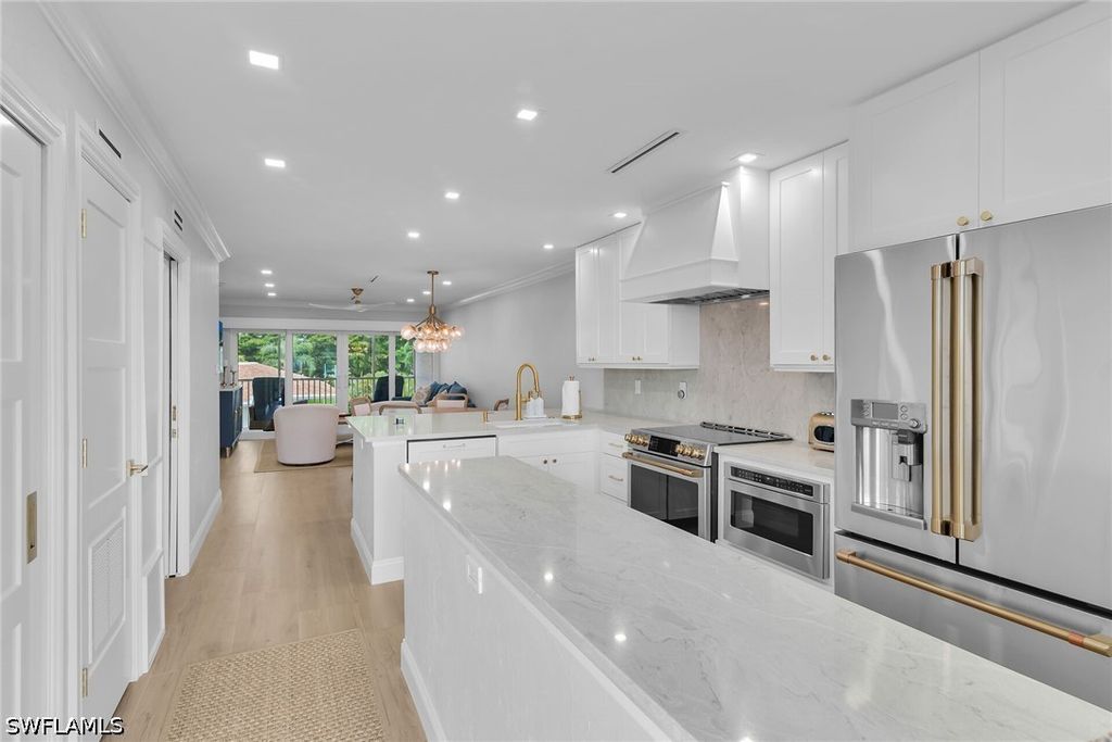 261 S Collier Blvd 305, Marco Island