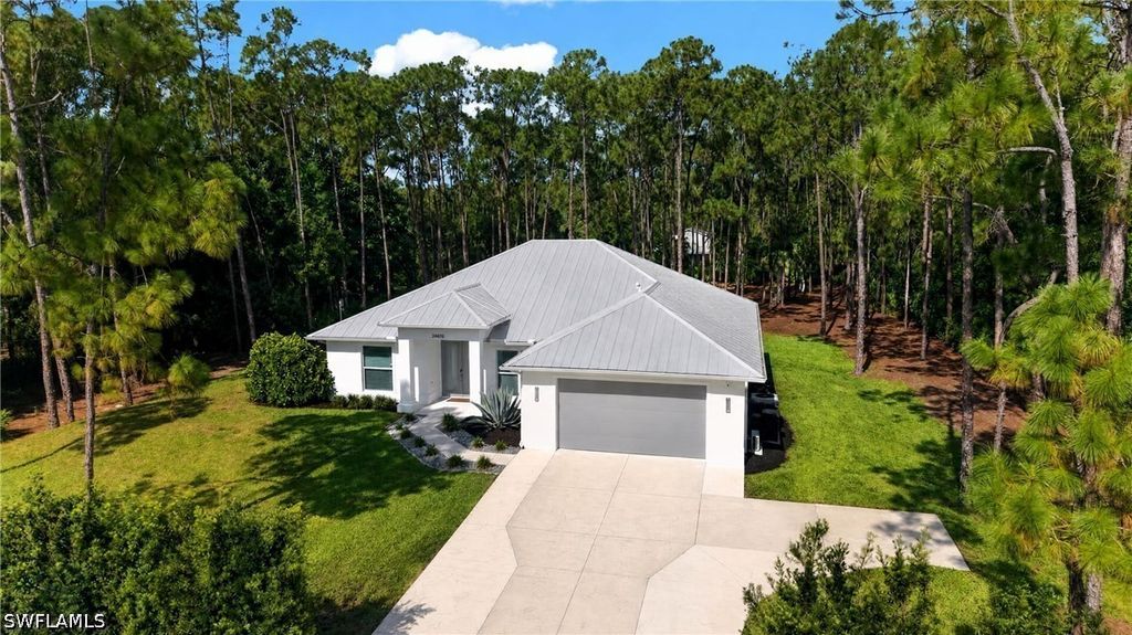 24476 Mountain View Dr, Bonita Springs